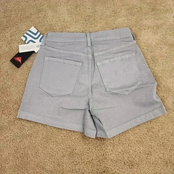 Market & Spruce Bermuda Light Grey Shorts Size 0 NWT 26" Waist #R440 - Picture 4 of 4